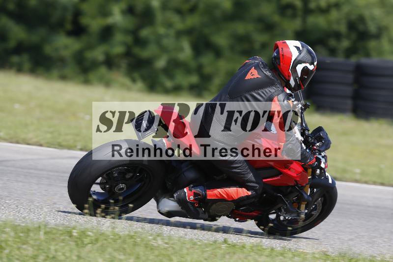 /Archiv-2025/26 11.06.2025 Peter Studer have fun ADR/Gruppe blau/91